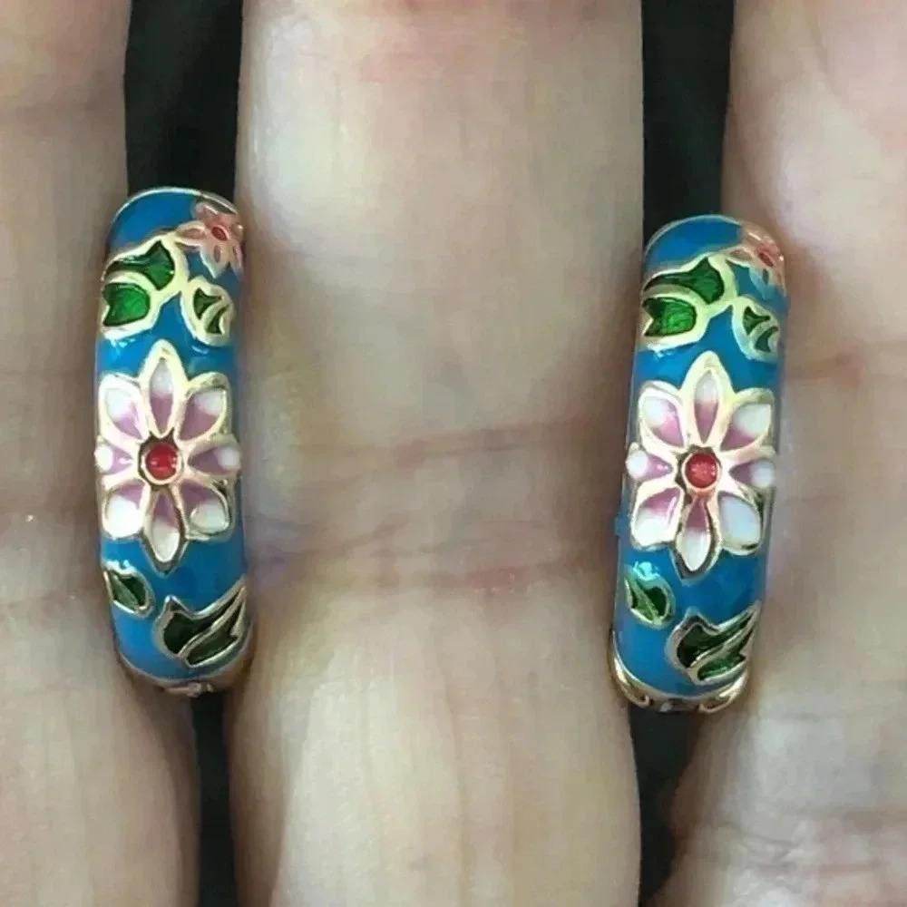 Pretty Blue & Pink Asian Inspired Painted Hoop Hinged Earrings NWT
